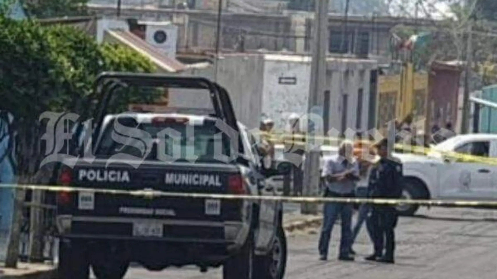 asesinan azteca